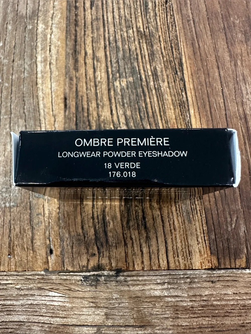 CHANEL longwear powder
